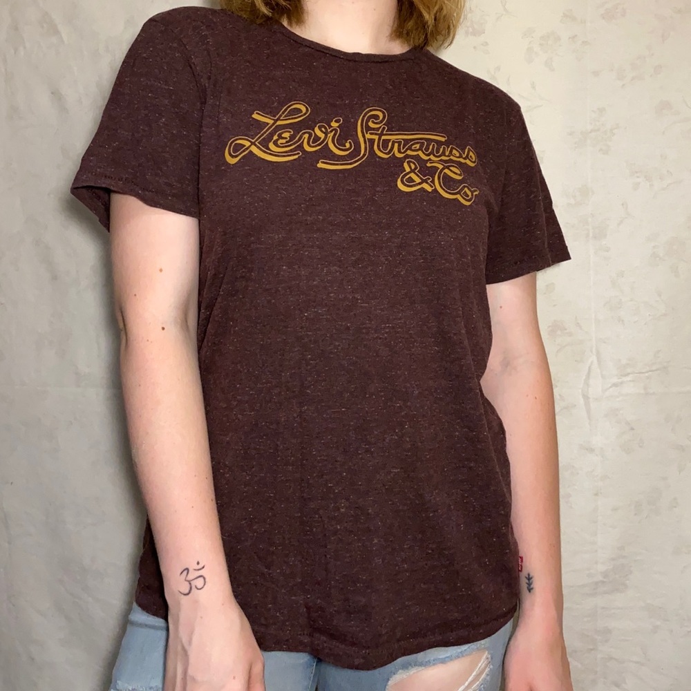 Levi’s Vintage Looking T-shirt